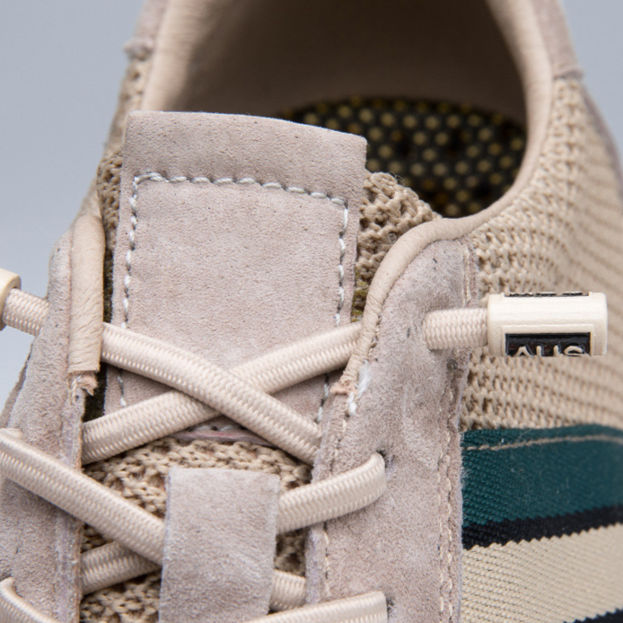 Beckham Retro Sneakers